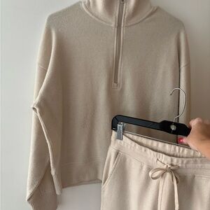 VINCE- Cream Sweater set